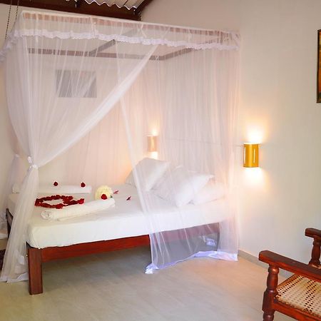 Pitaramba Lodge Bentota Zimmer foto